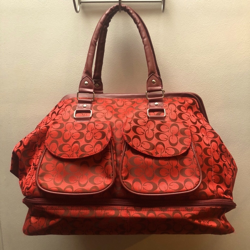 Guess Shoulder Bag
